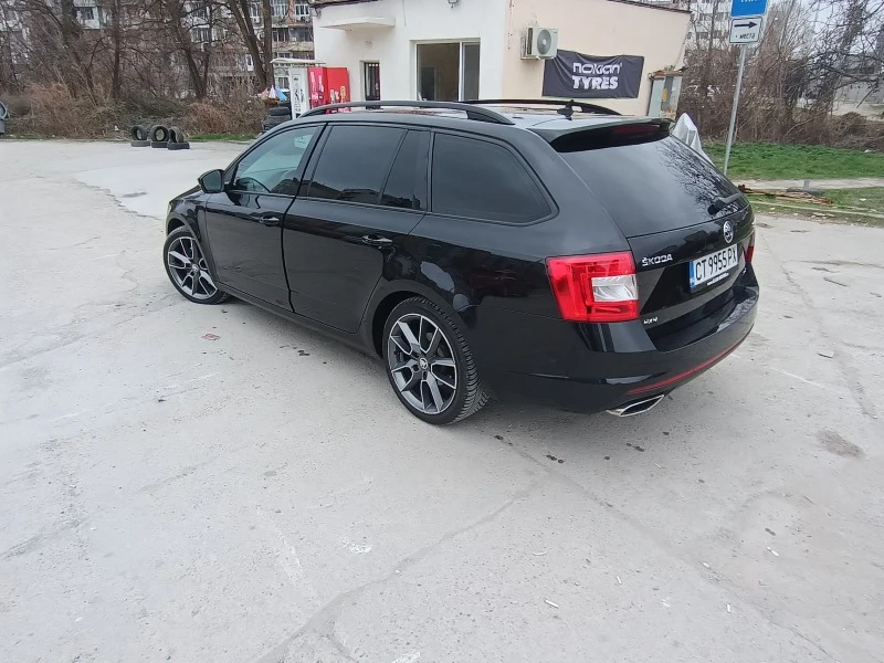 Skoda Octavia, снимка 17 - Автомобили и джипове - 46237739