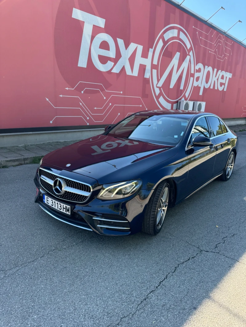 Mercedes-Benz E 220 AMG line , снимка 2 - Автомобили и джипове - 47377325