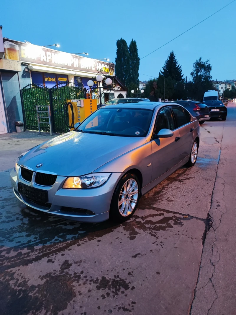 BMW 320, снимка 1 - Автомобили и джипове - 47681972