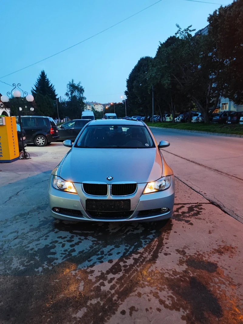 BMW 320, снимка 5 - Автомобили и джипове - 47681972