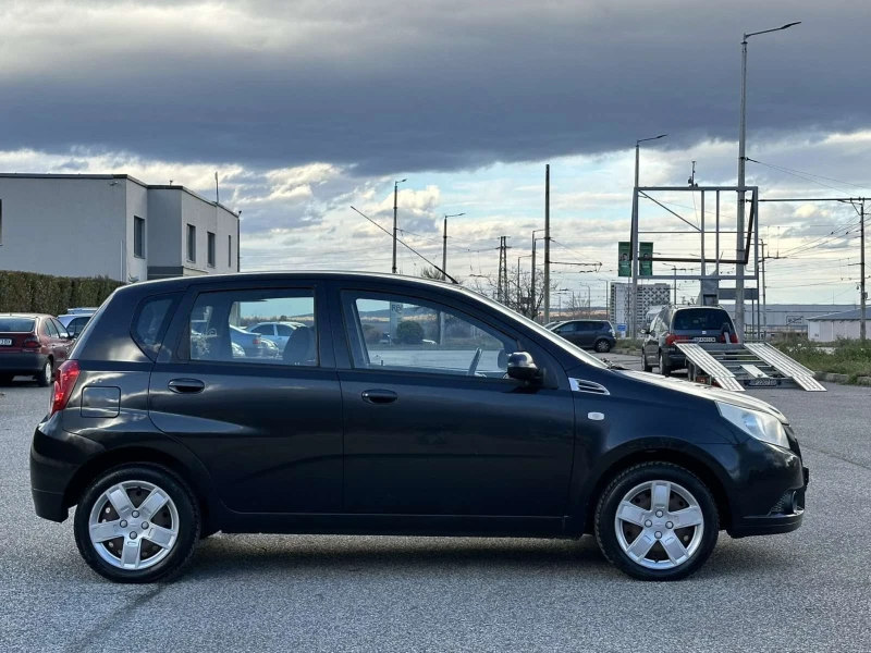 Chevrolet Aveo 1.4 16V , снимка 5 - Автомобили и джипове - 48073744