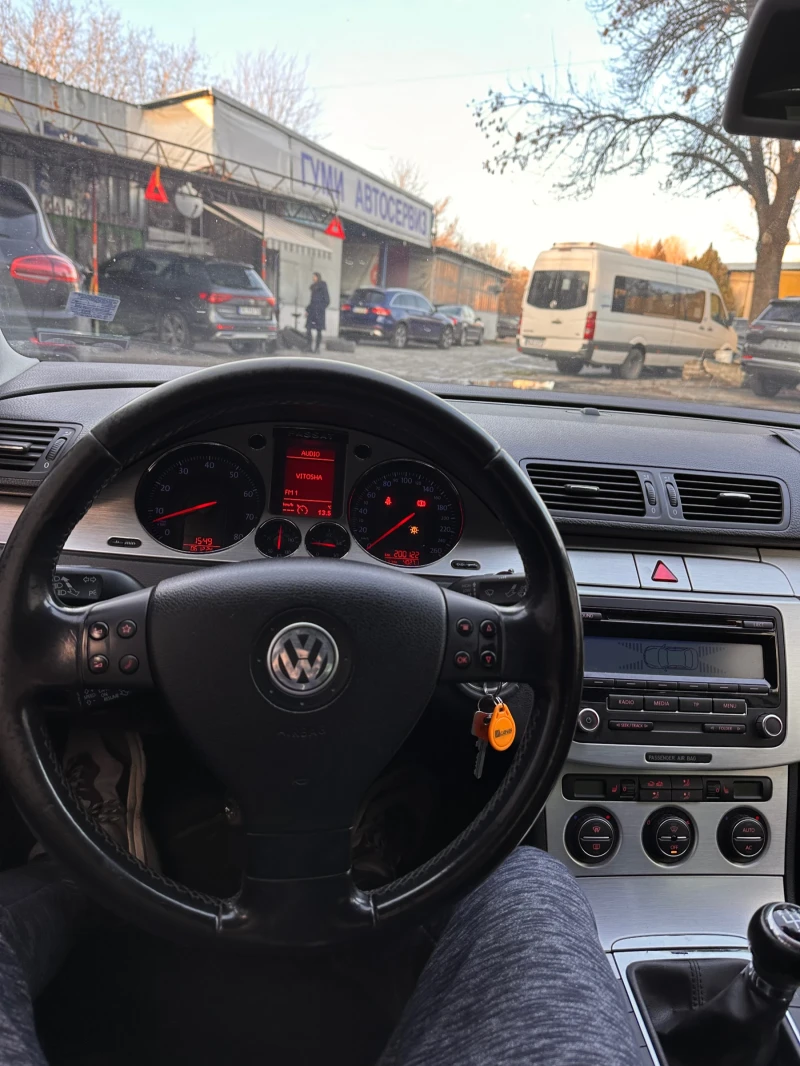 VW Passat Highline 1.4 TSI + LPG, снимка 14 - Автомобили и джипове - 48283341