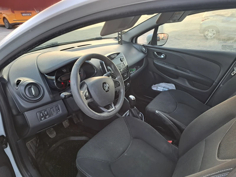 Renault Clio IV - 1, 5 dCi - klima, снимка 5 - Автомобили и джипове - 48986439