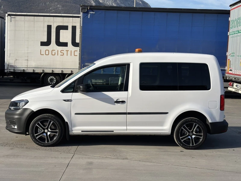 VW Caddy 2.0 Tdi - 102 к.с Перфектно, снимка 5 - Автомобили и джипове - 49435318