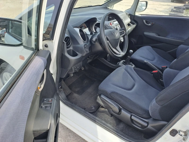 Honda Jazz 1, 2i, 90кс, KLIMA, снимка 8 - Автомобили и джипове - 49597505