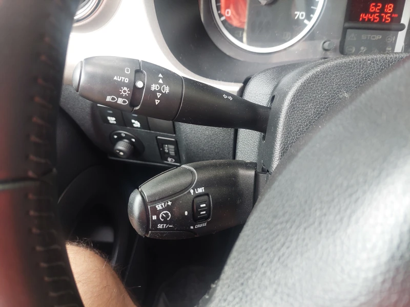 Peugeot Partner TePee 1, 6hdi 114ps 5 MECTA, снимка 13 - Автомобили и джипове - 50506642