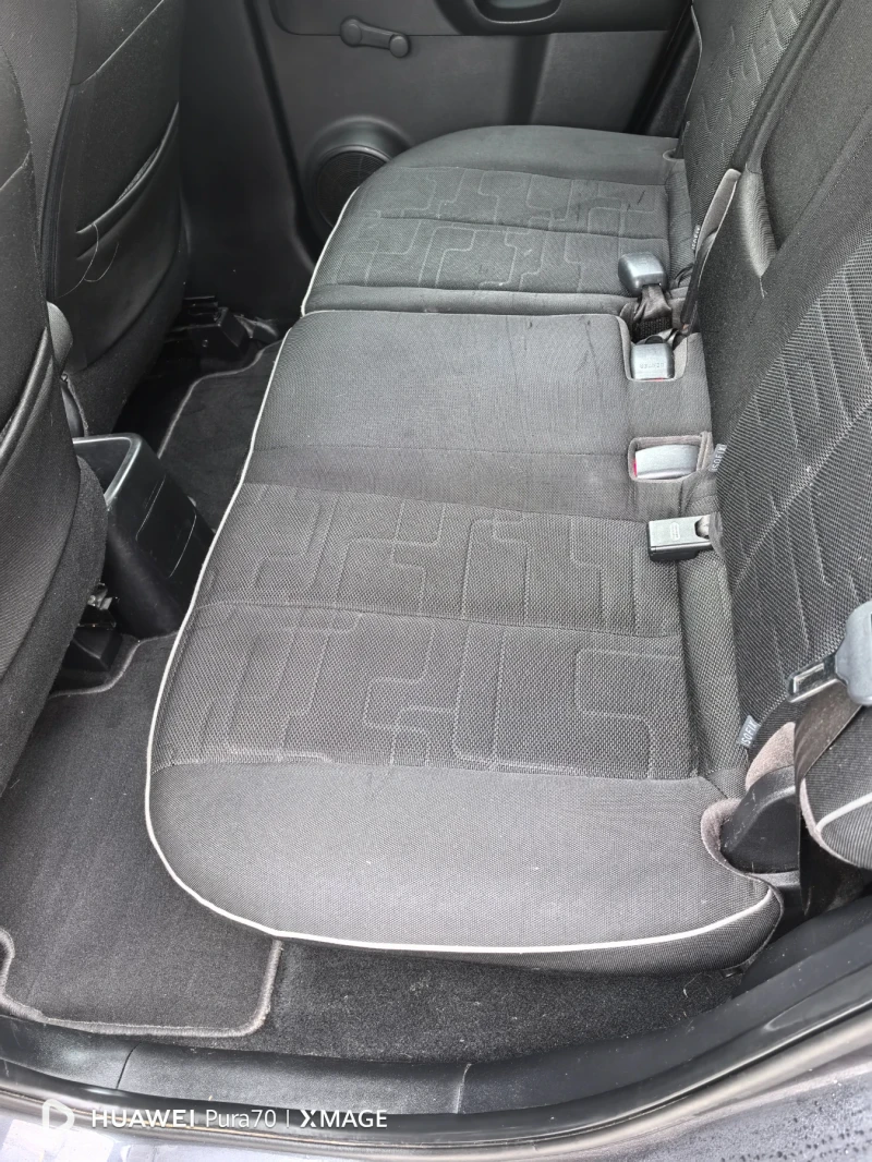 Kia Venga Хечбек, 1.4 бензин, снимка 11 - Автомобили и джипове - 52517757