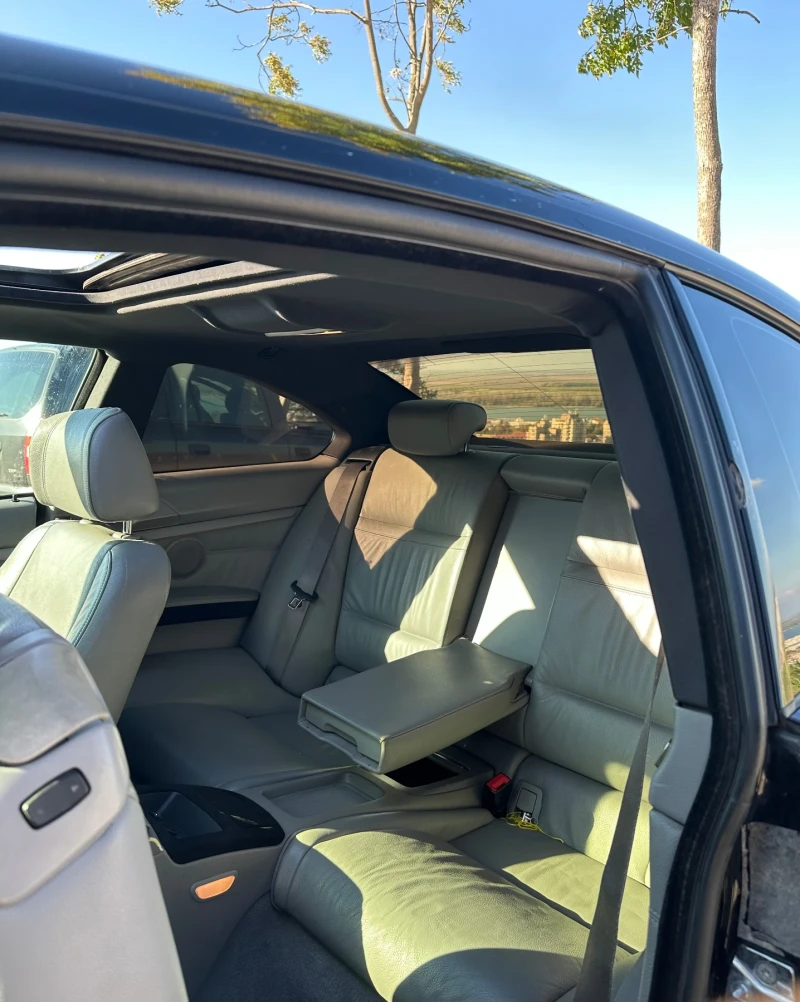 BMW 330 330i, снимка 12 - Автомобили и джипове - 52562399