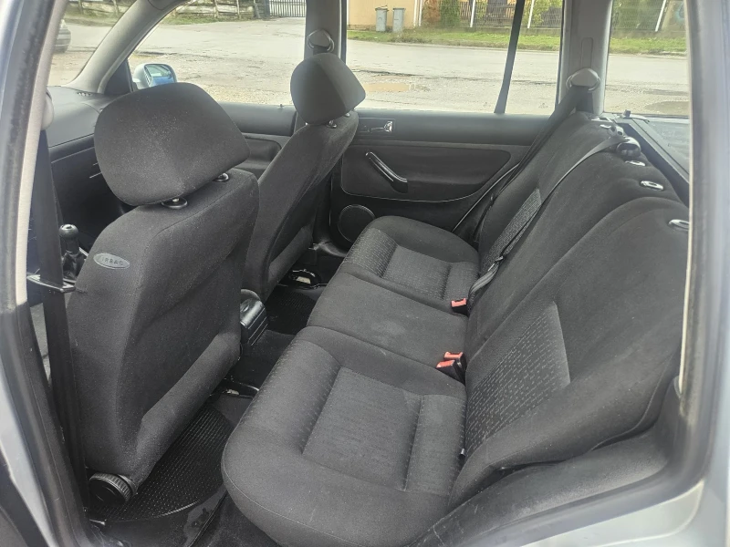 VW Golf 1.9 TDI* 101ps* Климатик* Euro4, снимка 5 - Автомобили и джипове - 52695566