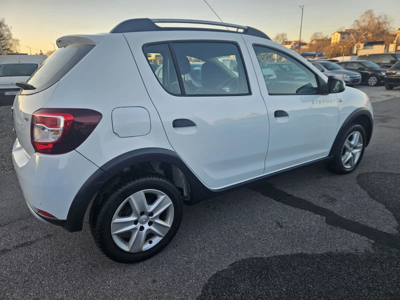 Dacia Sandero 1.5DCI STEPWAY NAVI EVRO 5B, снимка 3 - Автомобили и джипове - 52810264