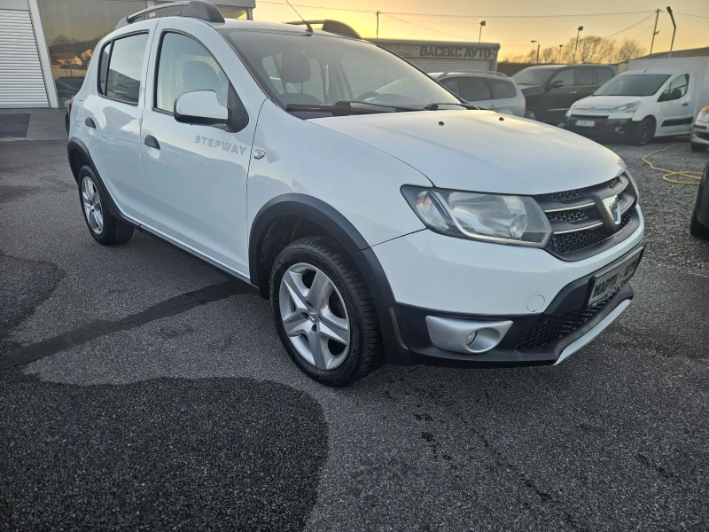 Dacia Sandero 1.5DCI STEPWAY NAVI EVRO 5B, снимка 2 - Автомобили и джипове - 52810264