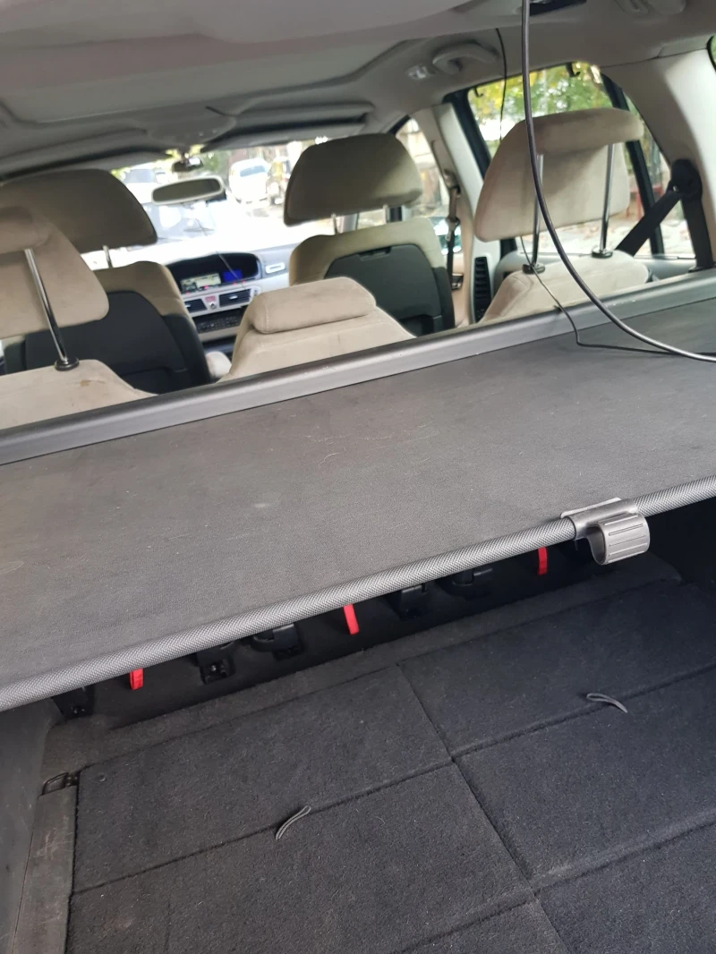 Citroen Grand C4 Picasso, снимка 8 - Автомобили и джипове - 53074699
