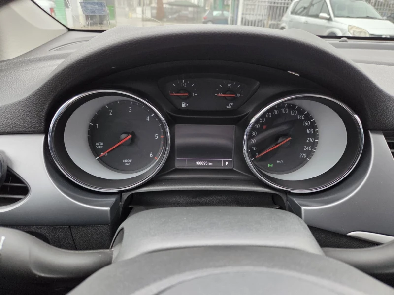 Opel Astra, снимка 9 - Автомобили и джипове - 53301841