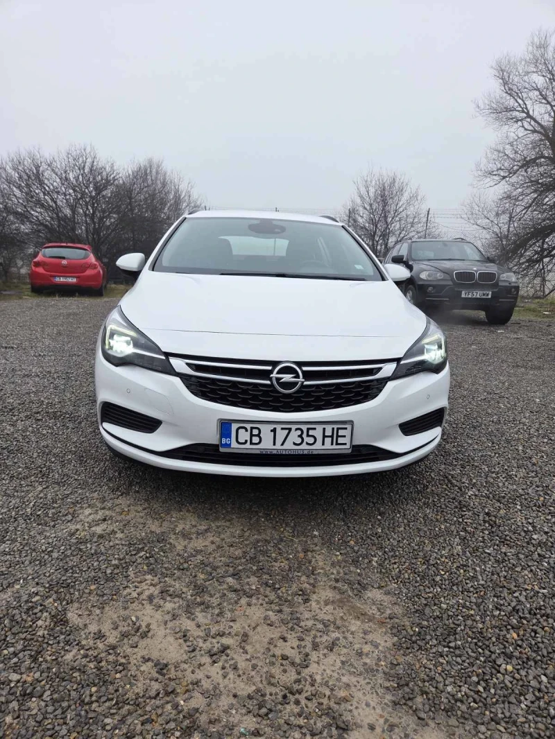 Opel Astra, снимка 3 - Автомобили и джипове - 53301841