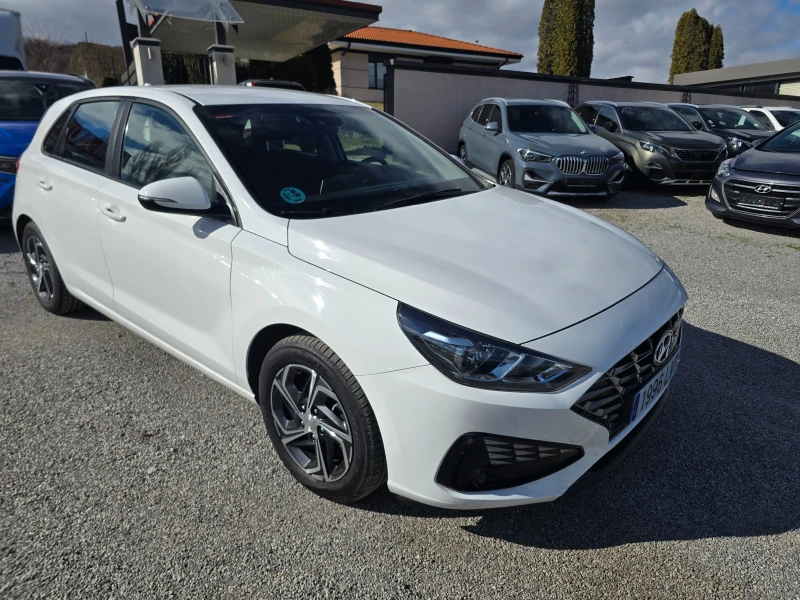 Hyundai I30 1.6-CRDI-EURO6W-NAVI, снимка 3 - Автомобили и джипове - 53440457