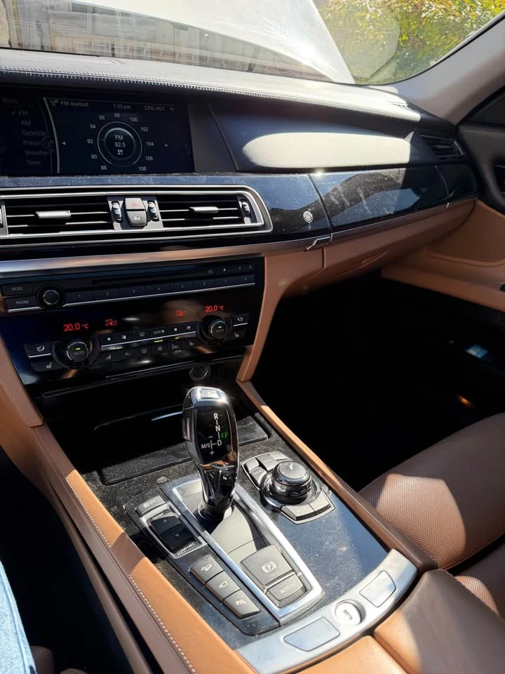 BMW 750 B7* CARFAX* ���������� ��� ������������ ������ | Mobile.bg � ����������� 11