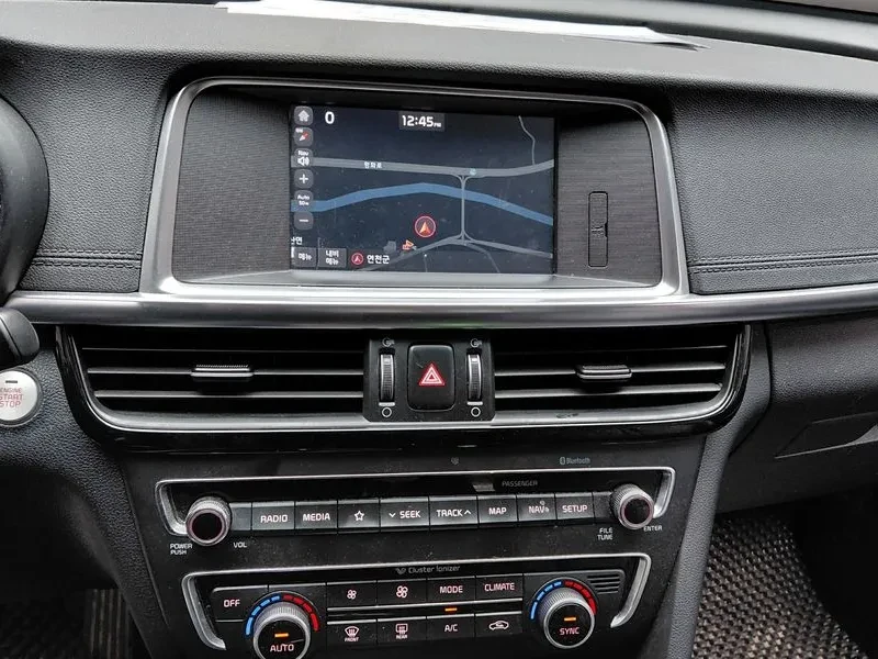 Kia K5 2.0 Prestige - САМО 30% АВАНС, снимка 12 - Автомобили и джипове - 55796071