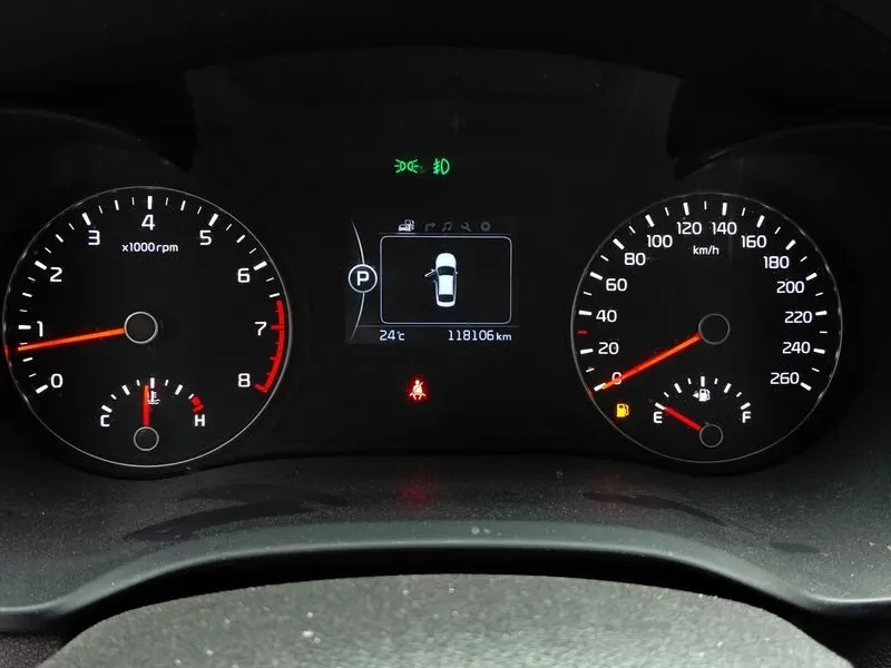 Kia K5 2.0 Prestige - САМО 30% АВАНС, снимка 8 - Автомобили и джипове - 55796071