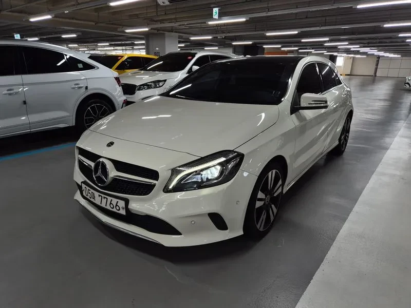 Mercedes-Benz A 140 W176 A200
