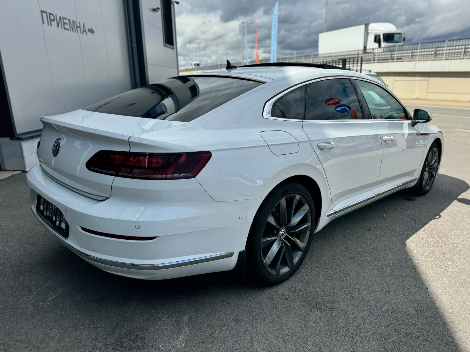 VW Arteon 2.0 TDI Facelift  - изображение 5