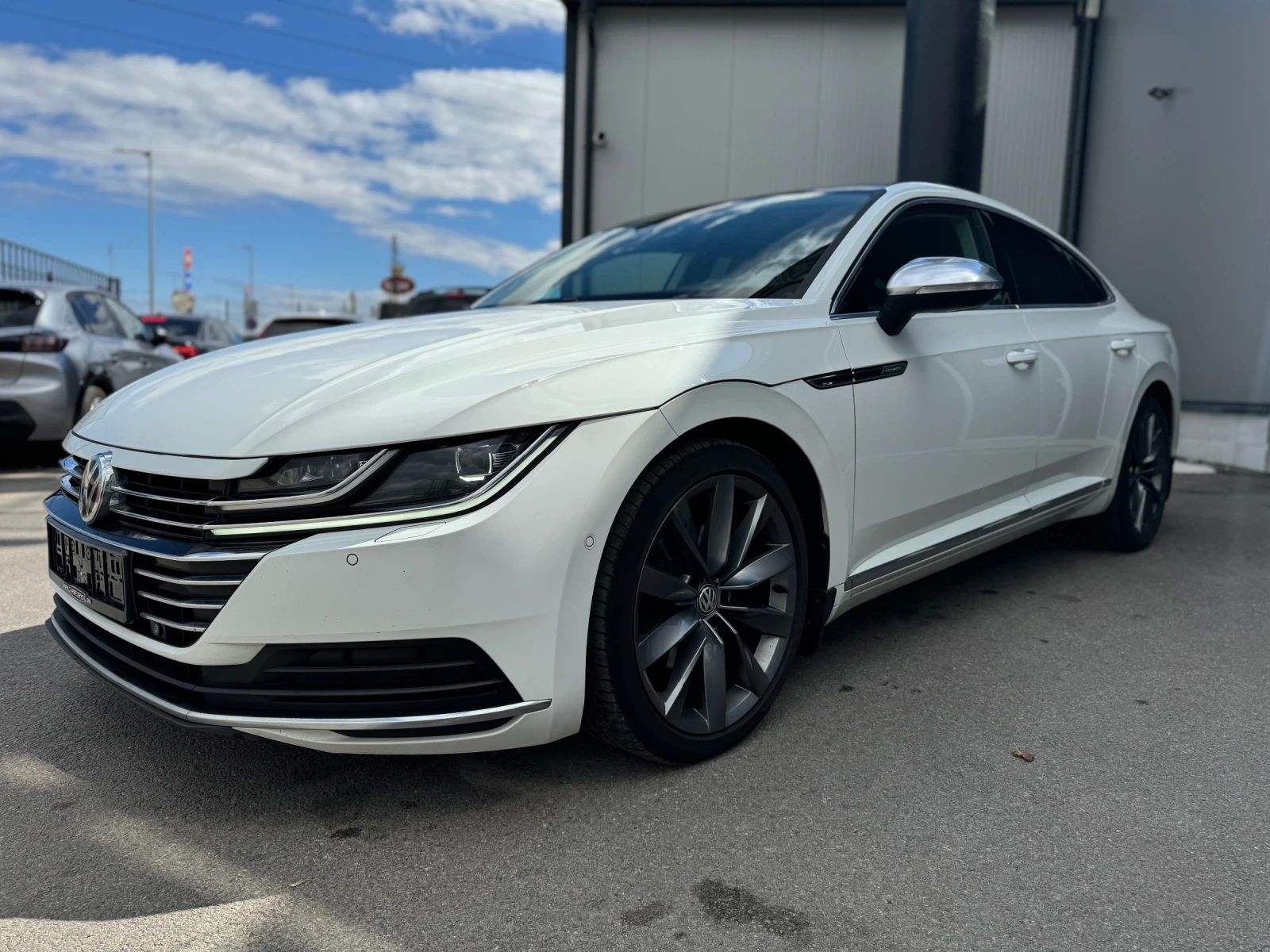 VW Arteon 2.0 TDI Facelift  - изображение 2