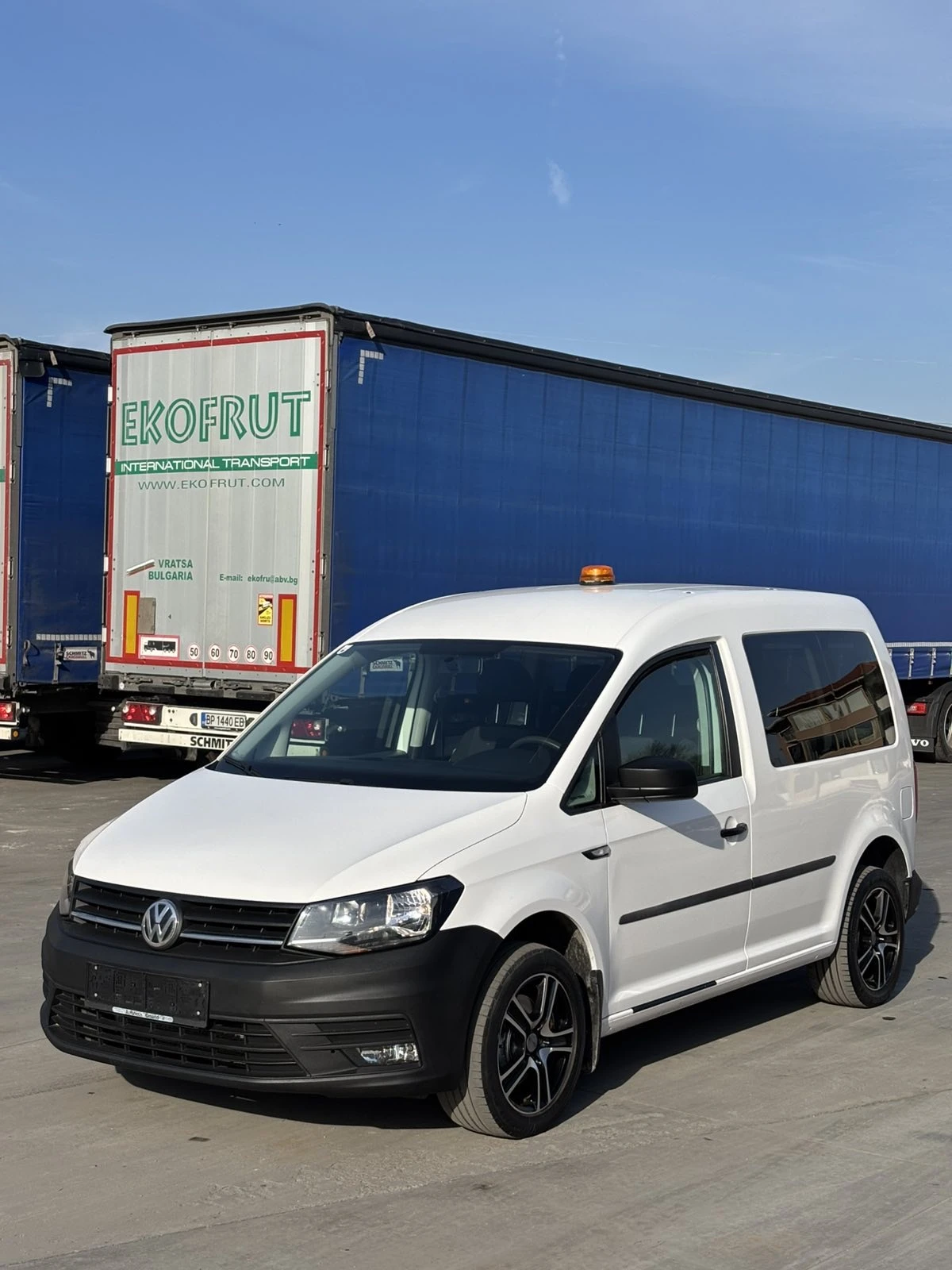 VW Caddy 2.0 Tdi - 102 к.с Перфектно - изображение 3