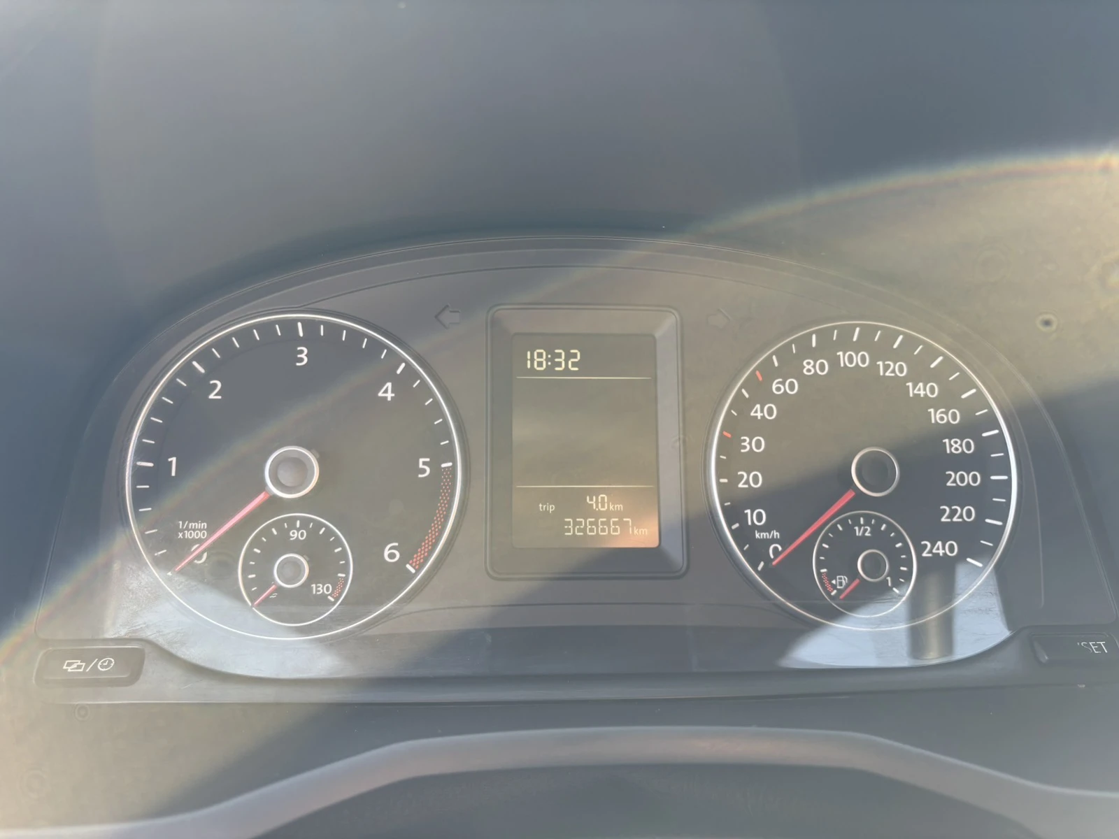 VW Caddy 2.0 Tdi - 102 к.с Перфектно | Mobile.bg — изображение 14