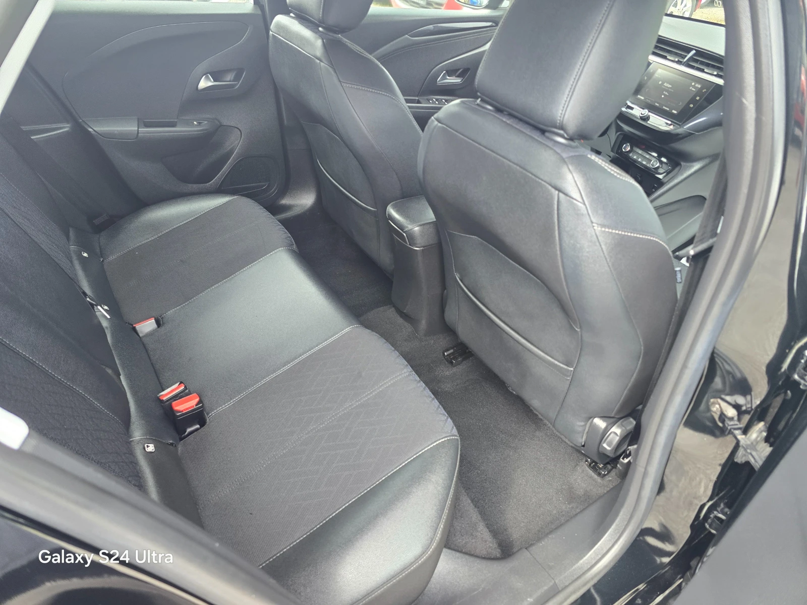 Opel Corsa 1.2i-110k.c-FACE-ITALIA - изображение 10