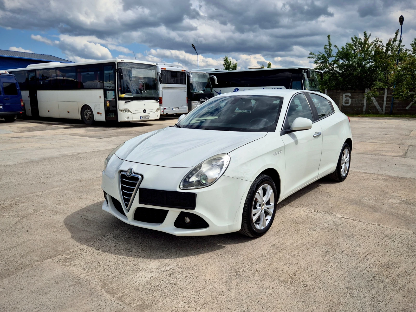 Alfa Romeo Giulietta 1.4 Turbo 120к.с. - изображение 9