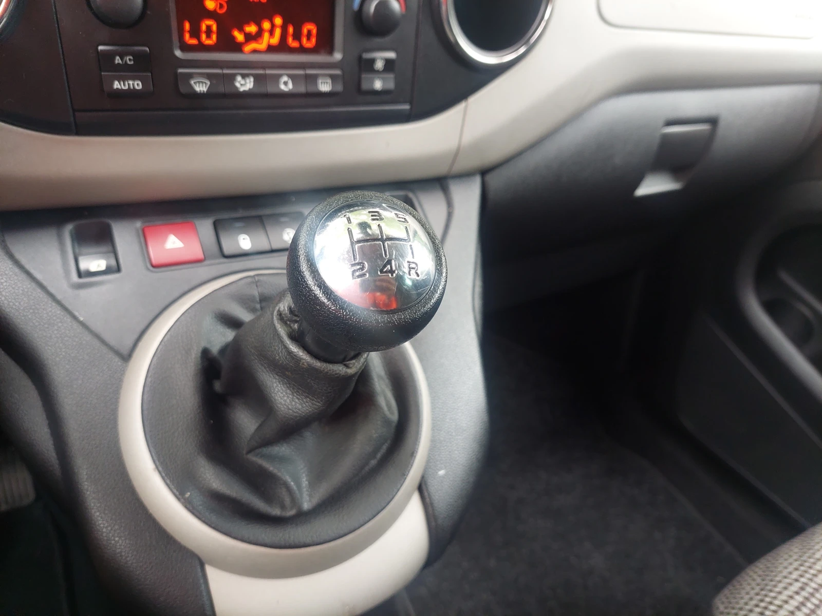 Peugeot Partner TePee 1, 6hdi 114ps 5 MECTA | Mobile.bg   14