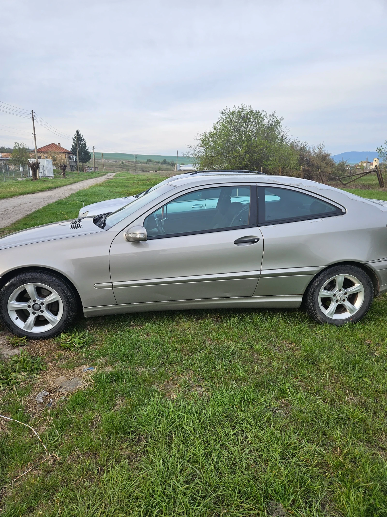 Mercedes-Benz C 200  - изображение 6