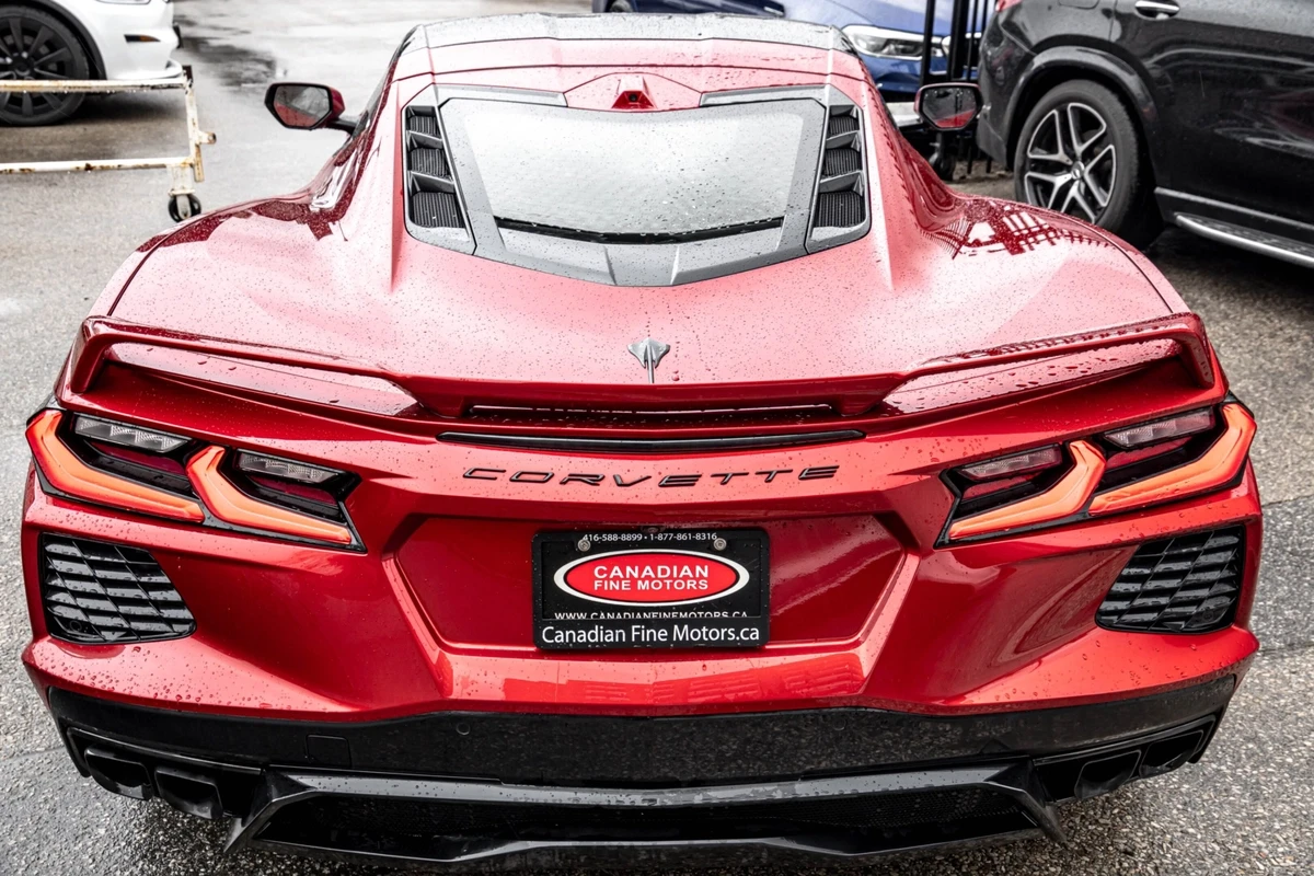 Chevrolet Corvette 2LT STINGRAY COUPE CONVERTIBLE - изображение 6