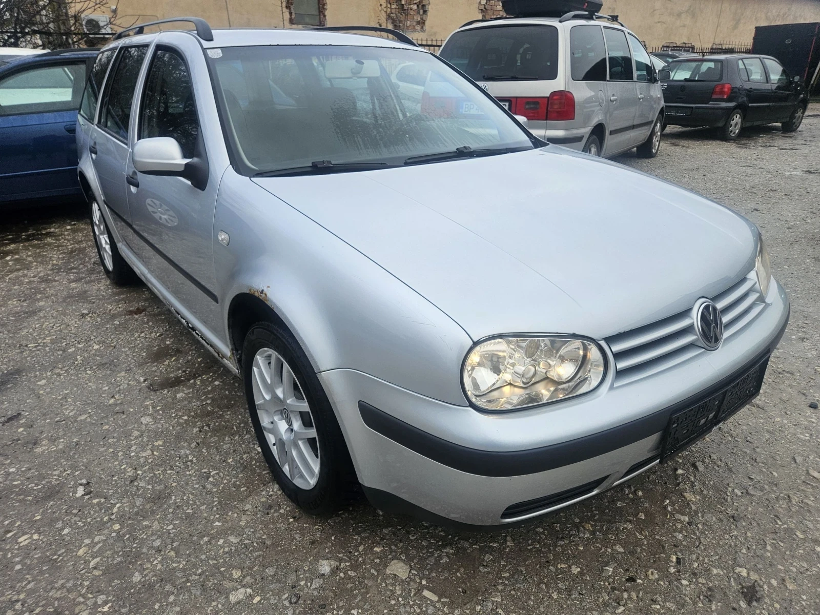 VW Golf 1.9 TDI* 101ps* Климатик* Euro4 - изображение 2