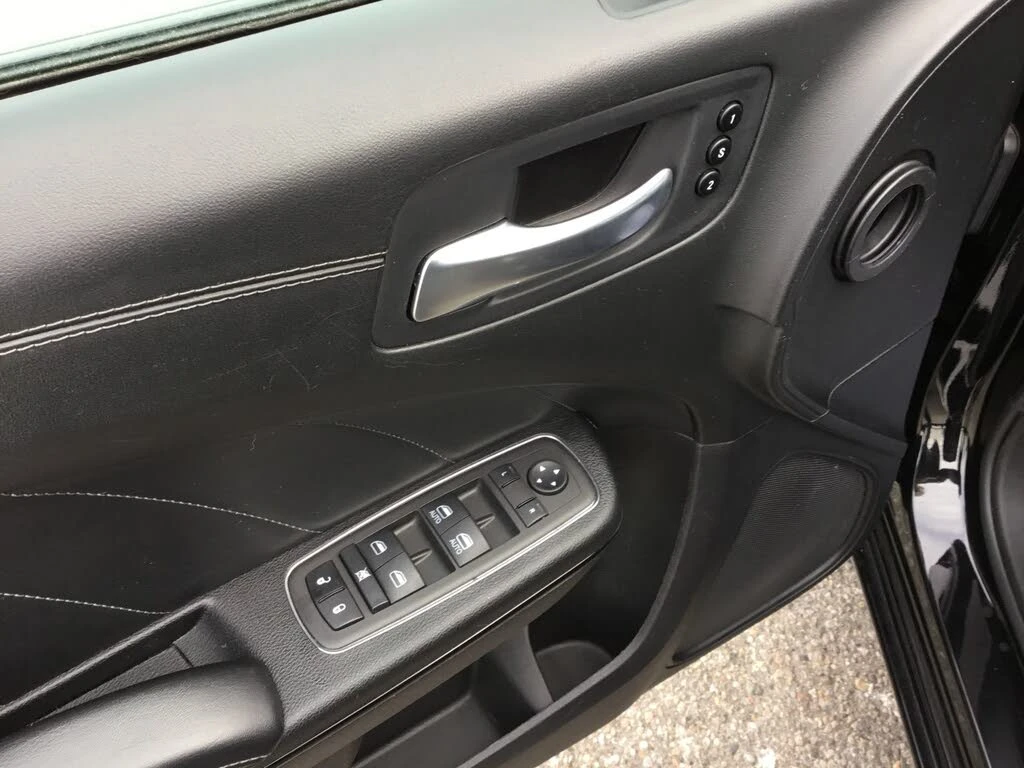 Dodge Charger SXT* ����������* (���� �� ��) | Mobile.bg � ����������� 15