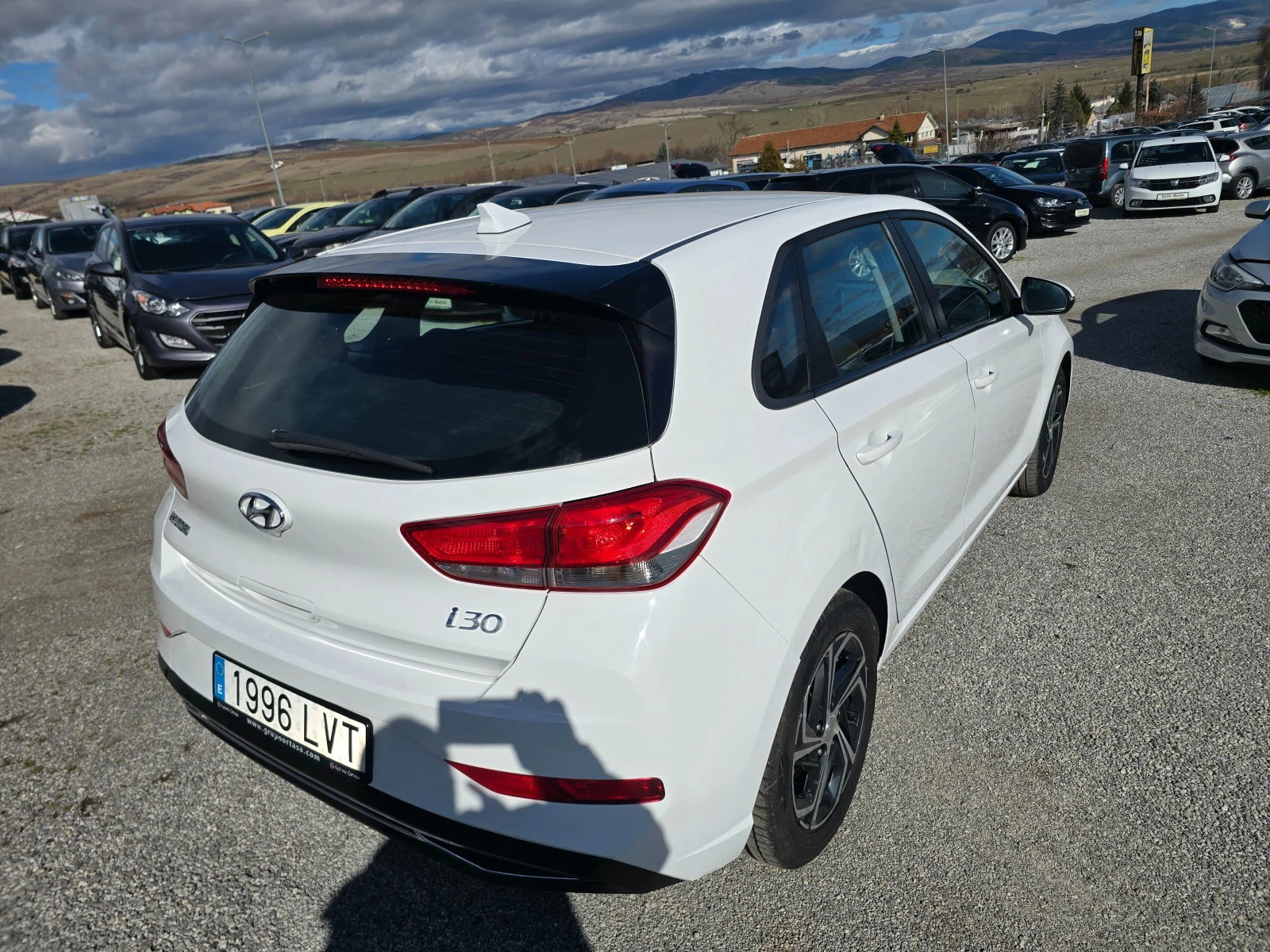 Hyundai I30 1.6-CRDI-EURO6W-NAVI | Mobile.bg � ����������� 5