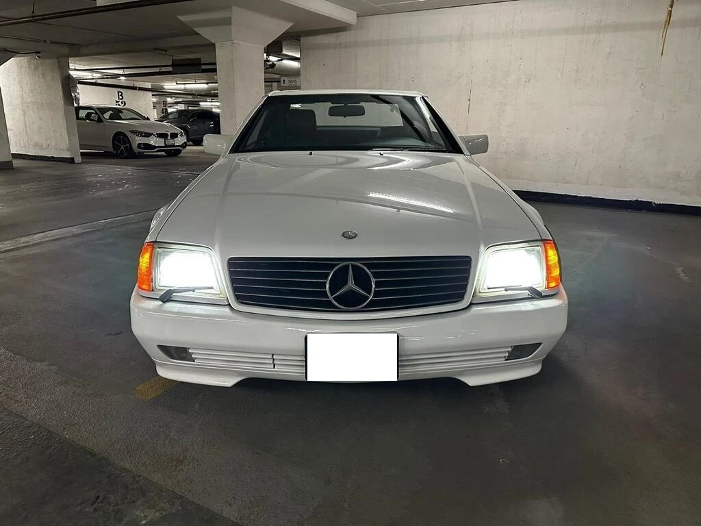 Mercedes-Benz 500 SL * * CARFAX * * АВТО КРЕДИТ * * , снимка 2 - Автомобили и джипове - 53829416