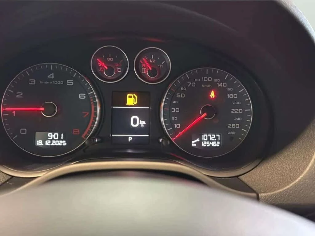 Audi A3 * 4p hayon bo?te automatique quattro 2, 0T * CARFA, снимка 13 - Автомобили и джипове - 53878004