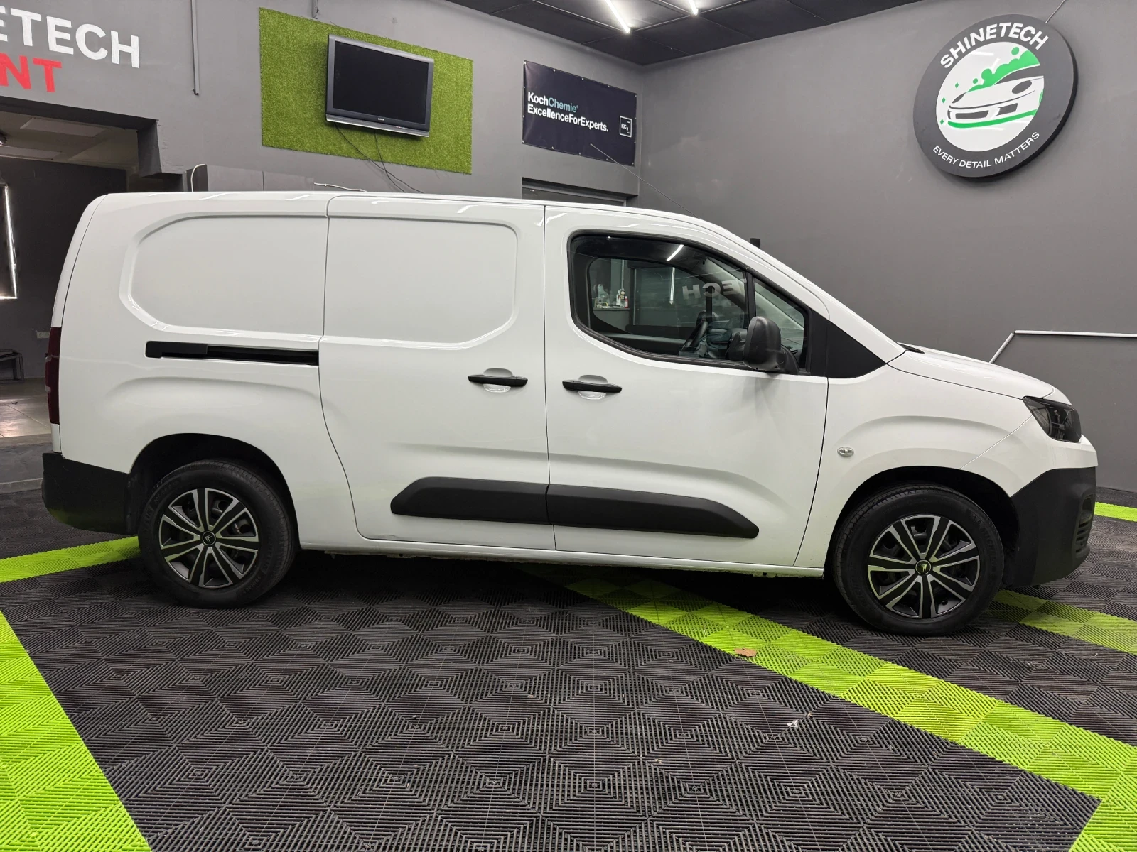 Citroen Berlingo 1.5BlueHDI* 115ps* MAXI XXL* ����* MY21* ���� ���* | Mobile.bg � ����������� 14