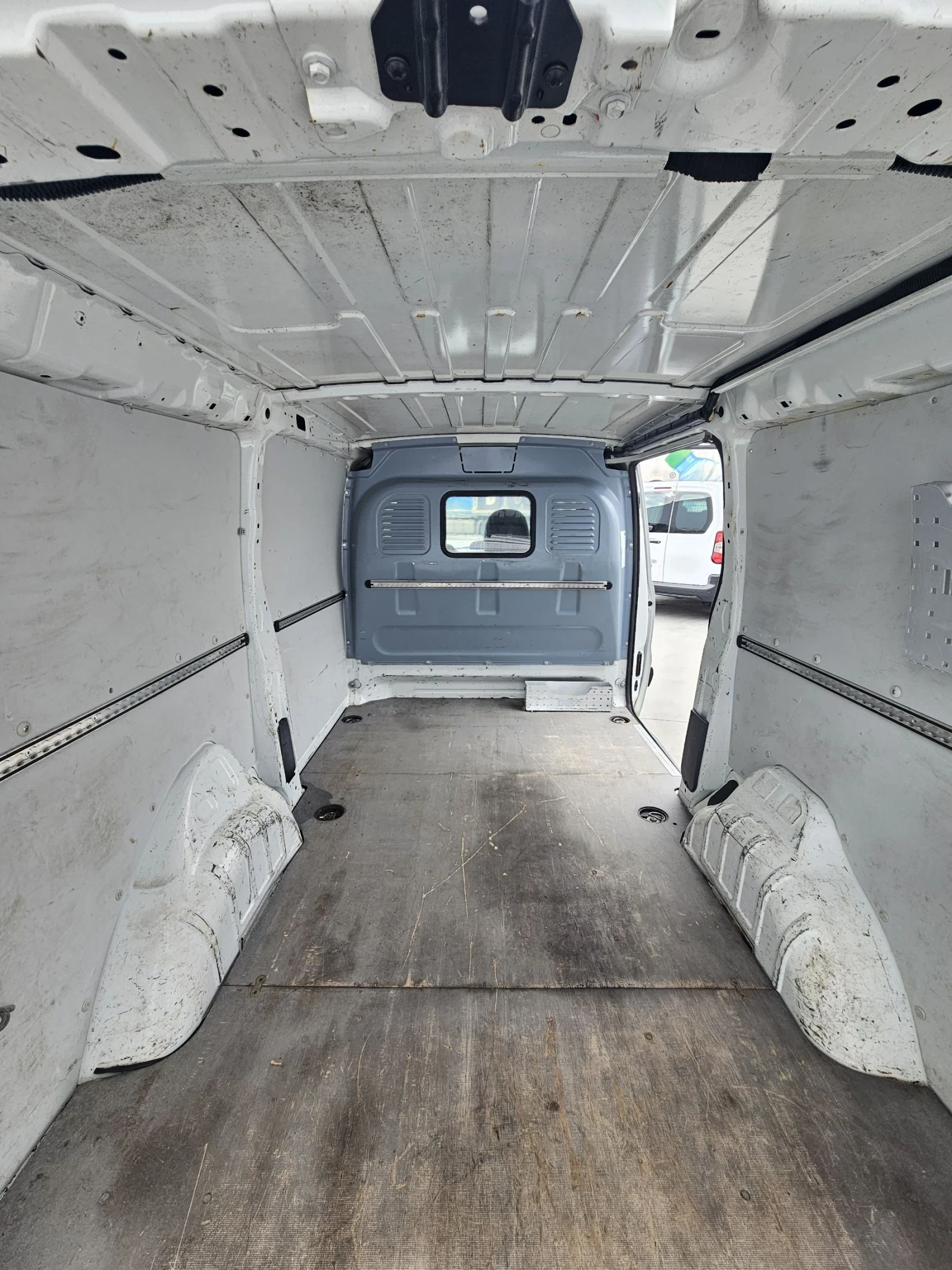 Peugeot Expert 2HDi, Климатик, 3-места, снимка 11 - Автомобили и джипове - 54149608