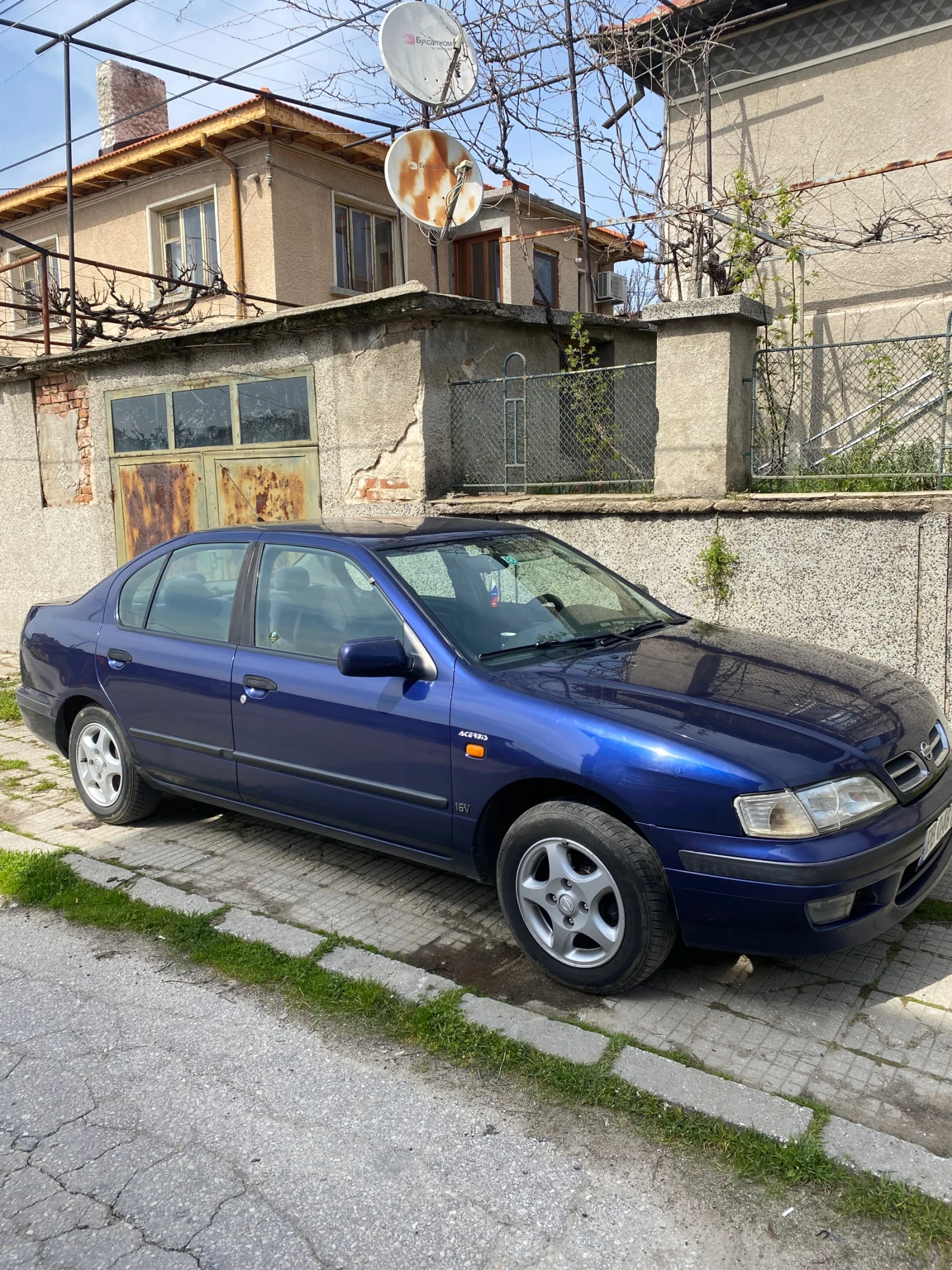 Nissan Primera 1.6, снимка 2 - Автомобили и джипове - 54183393