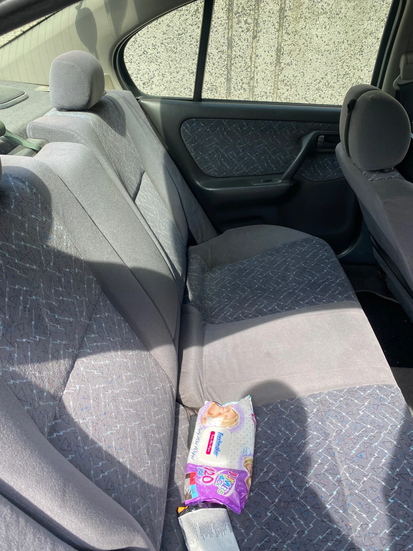 Nissan Primera 1.6, снимка 5 - Автомобили и джипове - 54183393