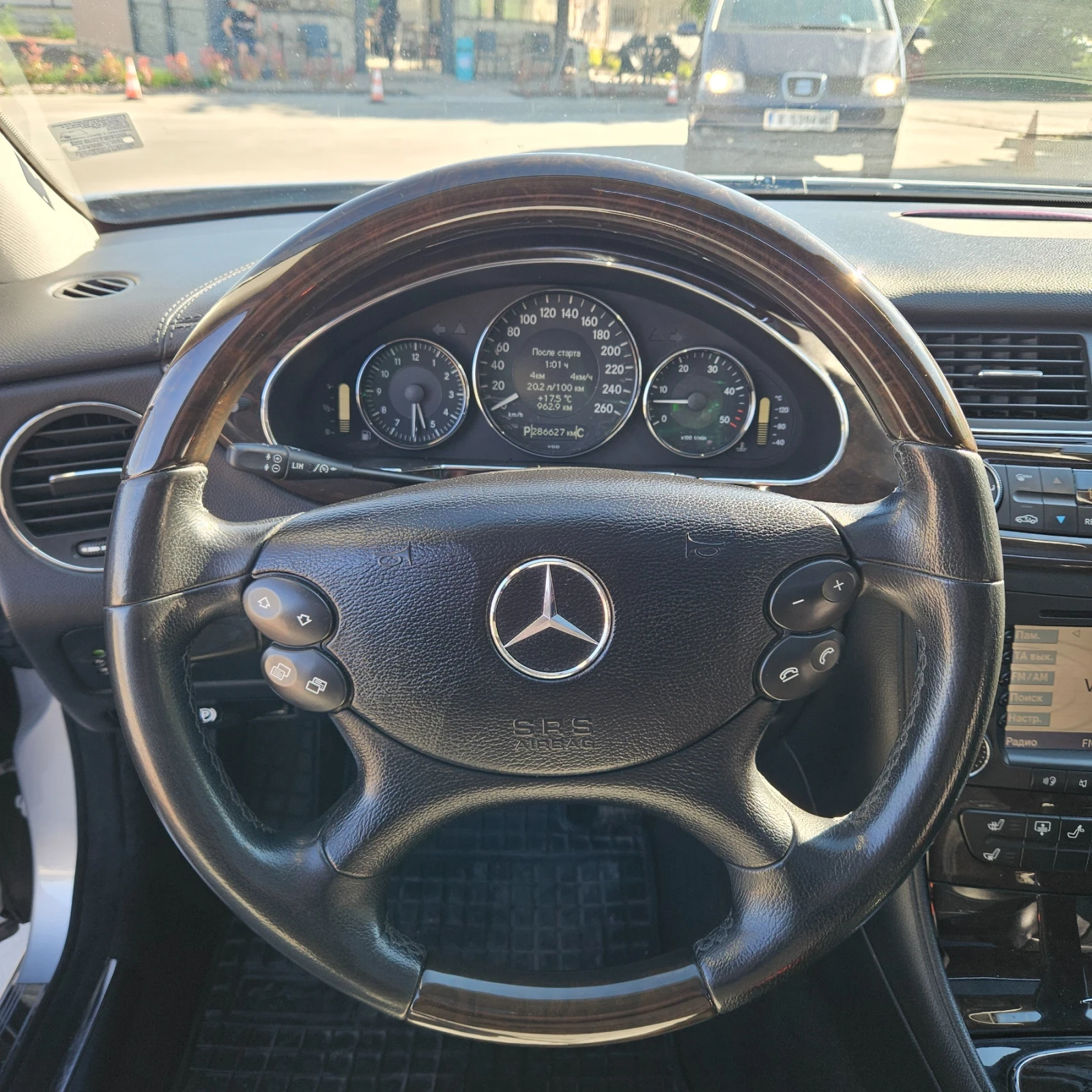 Mercedes-Benz CLS 320 CDI, снимка 10 - Автомобили и джипове - 54594793