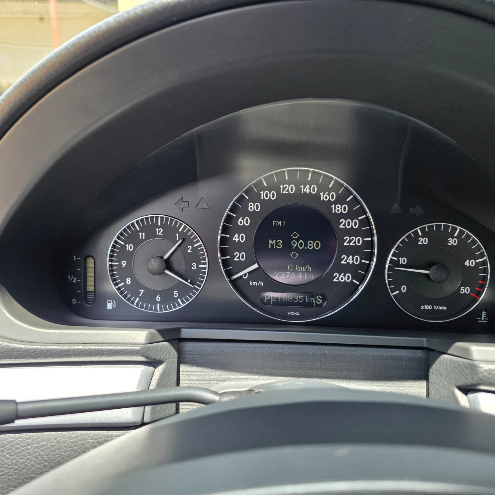 Mercedes-Benz E 220 E211CDI, снимка 5 - Автомобили и джипове - 54790735
