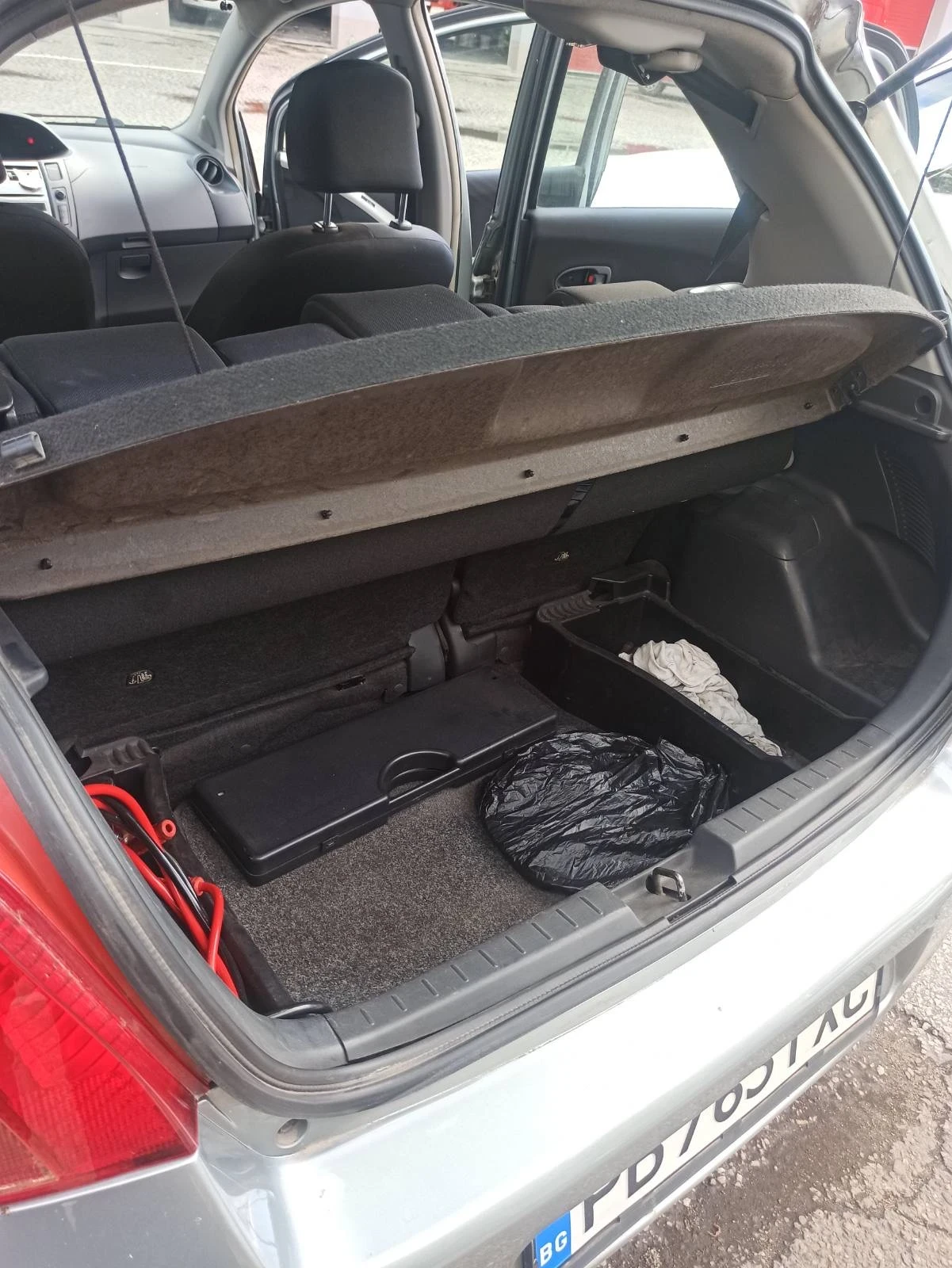 Toyota Yaris, снимка 12 - Автомобили и джипове - 54807736