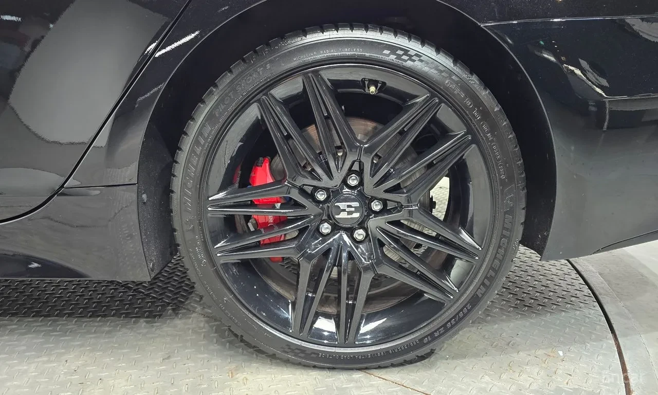 Kia Stinger 2.0 Turbo 2WD Platinum, снимка 16 - Автомобили и джипове - 54820935