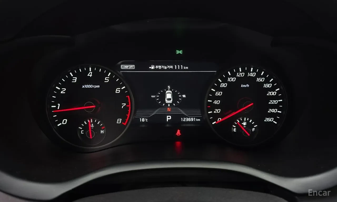 Kia Stinger 2.0 Turbo 2WD Platinum, снимка 8 - Автомобили и джипове - 54820935