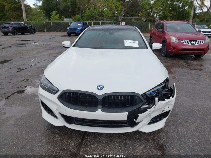 BMW 840 3l I Gran Coupe, снимка 12 - Автомобили и джипове - 54859722
