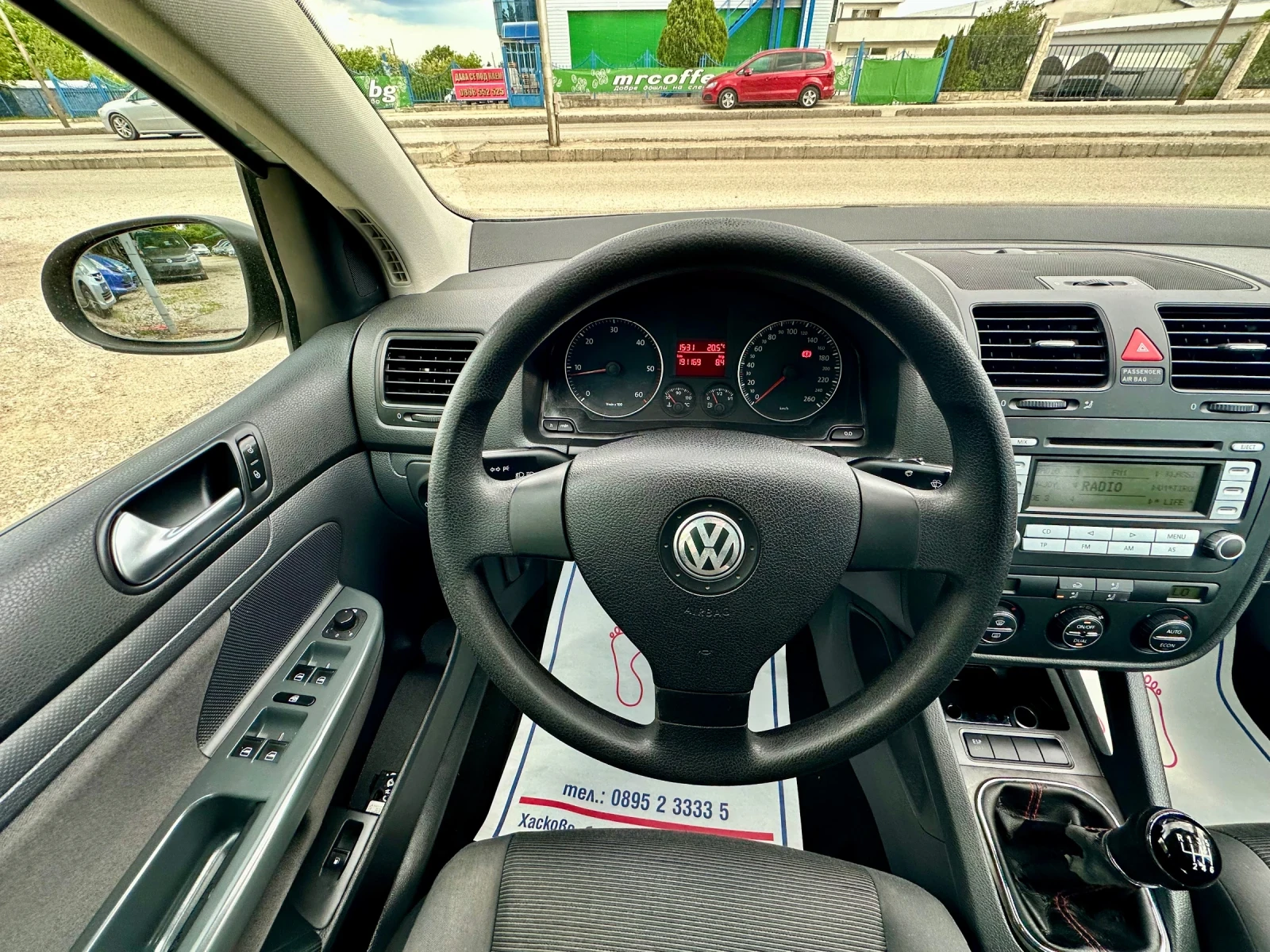VW Golf 1.9 TDI, снимка 10 - Автомобили и джипове - 54868130