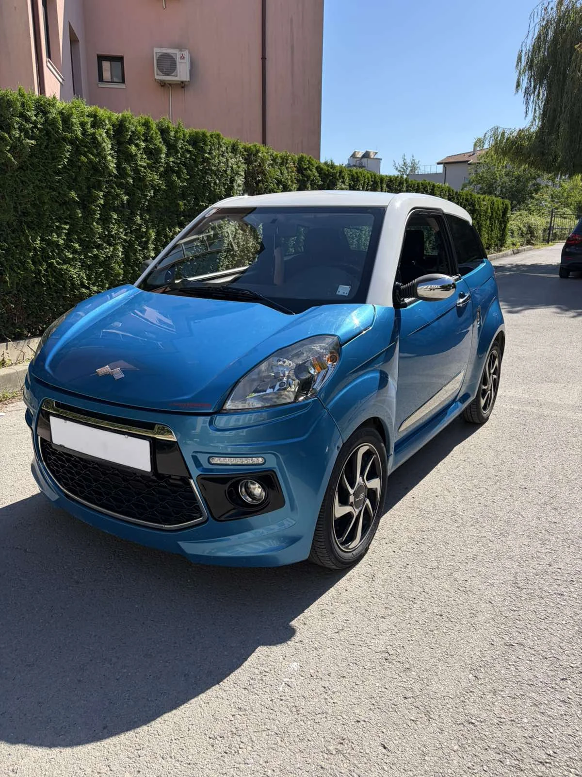 Microcar MC1 Ligier JS 50L (L7e)