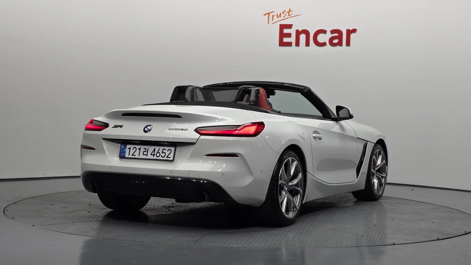 BMW Z4 SDRIVE* M* SPORT* HEADUP* ПОДГРЕВ* КАМЕРА* , снимка 3 - Автомобили и джипове - 54984396
